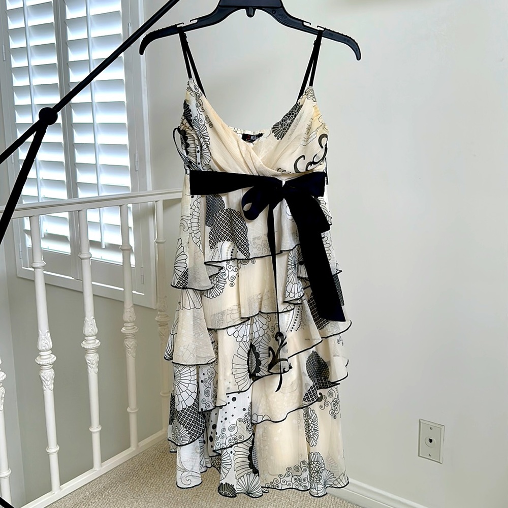 Morgan de toi - black and white ruffle dress with floral details and bow